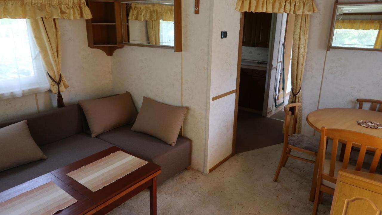 Vila Privat Ave-Mobilhaus Liptovský Mikuláš Exteriér fotografie